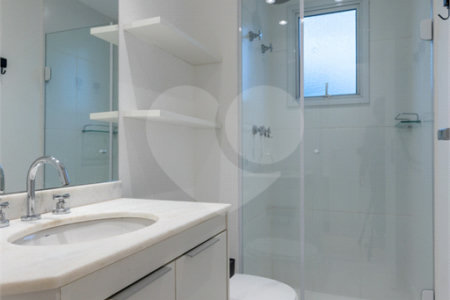 Apartamento à venda com 2 quartos, sendo 1 suíte, em Santo Amaro, São Paulo, SP