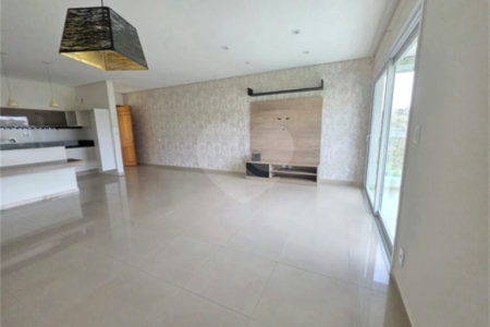 Apartamento à venda ou para alugar com 3 suítes no Centro, Vinhedo, SP