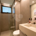 Apartamento à venda com 3 quartos, sendo 2 suítes, em Moema, São Paulo, SP