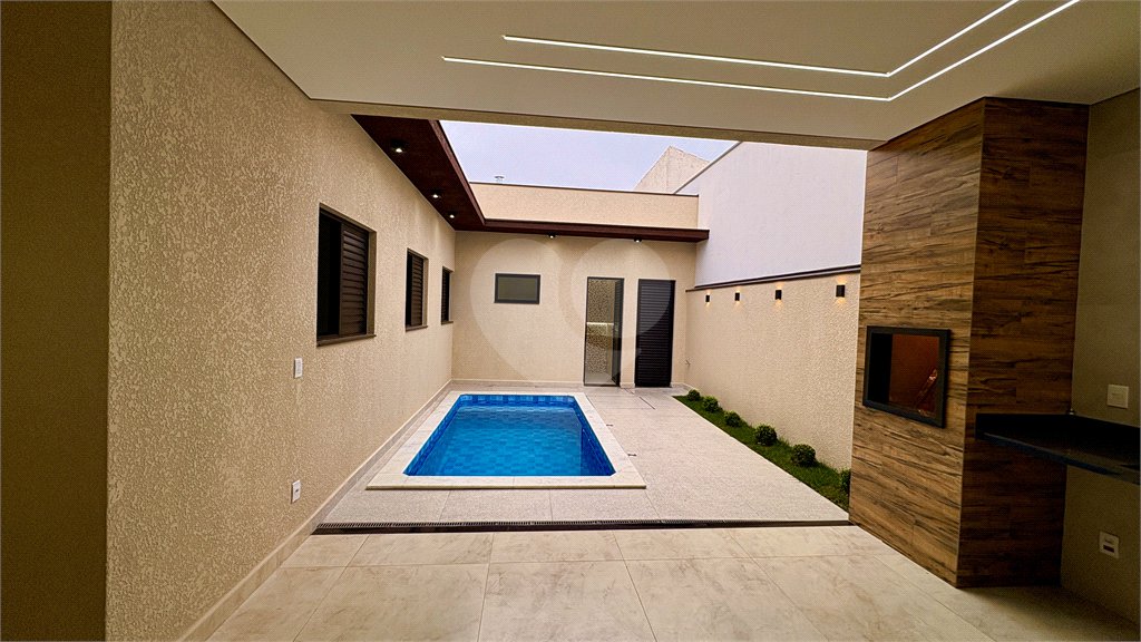 Casa à venda com 3 quartos, sendo 1 suíte, no condomínio Residencial Villagio Wanel, Sorocaba - SP