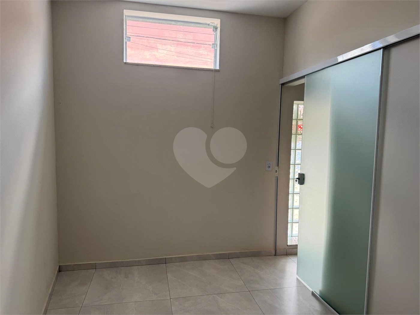 Sobrado à venda com 3 quartos, sendo 1 suíte,  no Centro, Itapetininga, SP