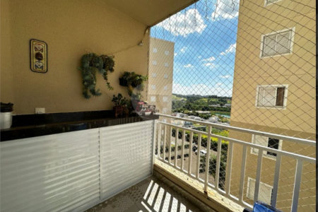 Apartamento à venda com 3 quartos, sendo 1 suíte, em Jardim Bandeirantes, Louveira, SP