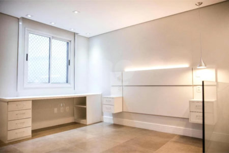 Apartamento à venda com 1 quarto em Vila Suzana, São Paulo, SP