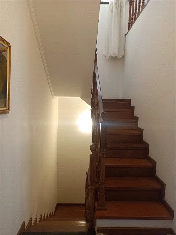 Sobrado à venda com 5 quartos, sendo 4 suítes,  em Rolinópolis, São Paulo, SP
