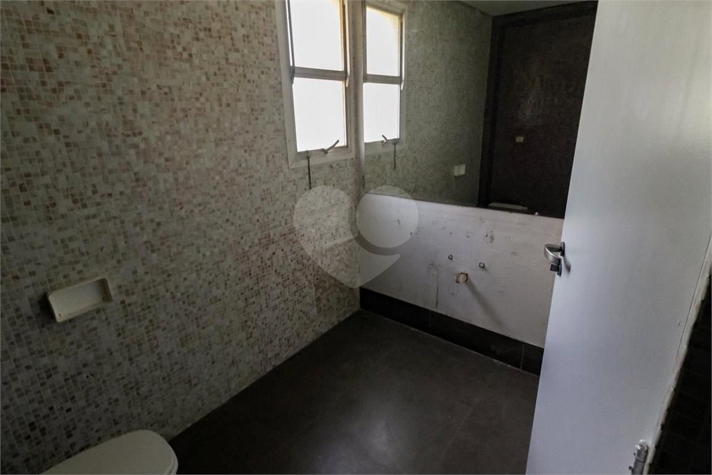 Apartamento à venda com 3 quartos, sendo 2 suítes, em Vila Andrade, São Paulo, SP