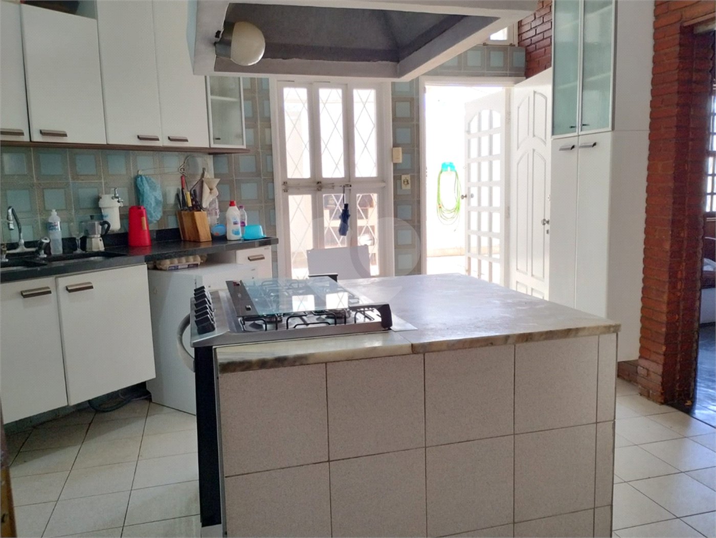 Casa de Vila à venda com 4 suítes em Jardim Londrina, São Paulo, SP