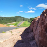 Terreno à venda no condomínio Portal Lamis, Bom Jesus dos Perdões - SP
