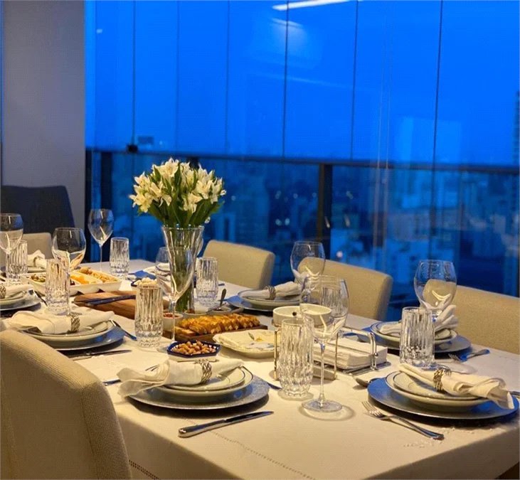 Apartamento à venda com 2 suítes em Cidade Monções, São Paulo, SP