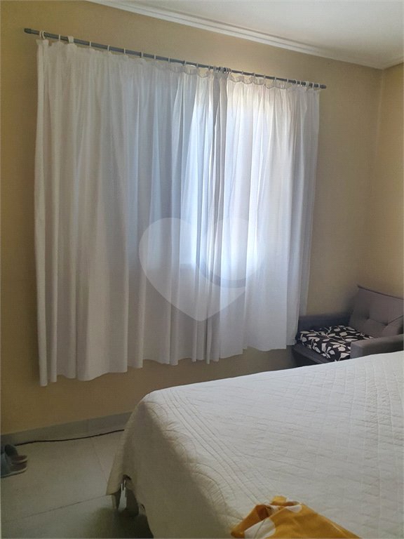 Apartamento à venda com 3 quartos, sendo 2 suítes,  em Vila Sanches, São José dos Campos, SP