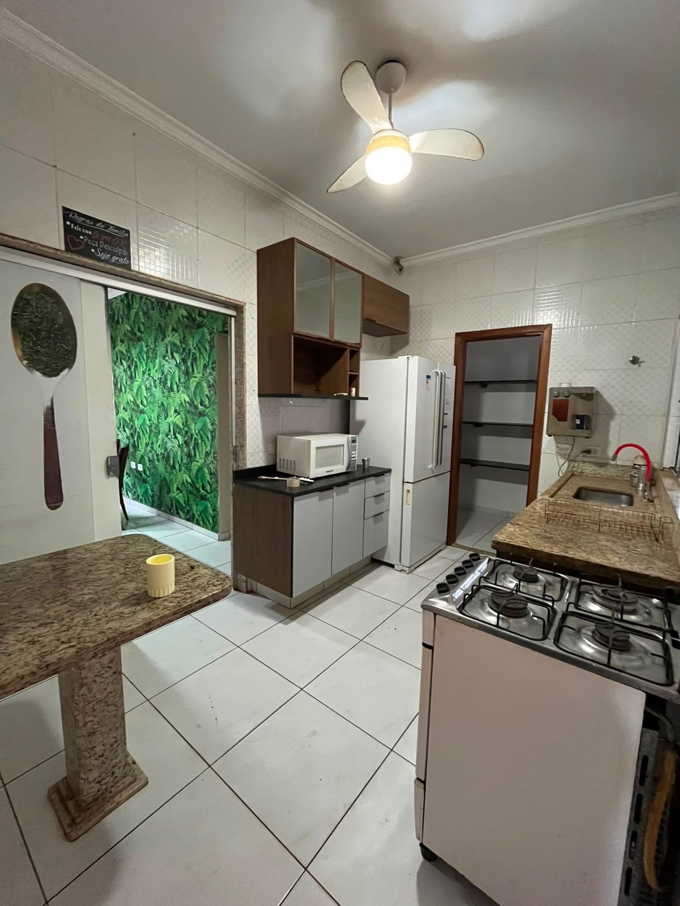 Casa à venda ou para alugar com 3 quartos, sendo 1 suíte,  em Jardim dos Ipes, Três Lagoas, MS