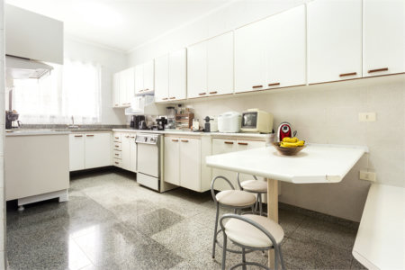 Apartamento à venda com 4 quartos, sendo 3 suítes, em Jardim Prudência, São Paulo, SP