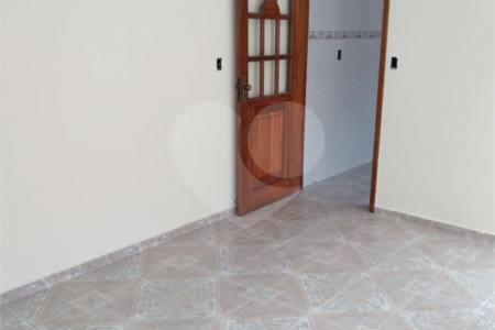 Casa Térrea à venda com 3 quartos em Vila Prel, São Paulo, SP