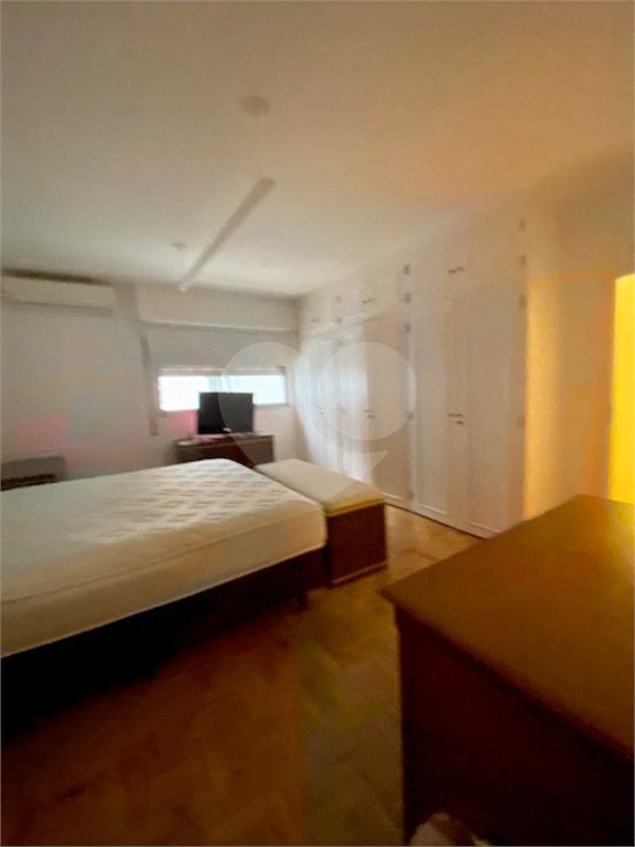 Apartamento à venda com 4 quartos, sendo 1 suíte, em Jardim Paulista, São Paulo, SP