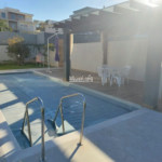 Casa à venda com 4 quartos, sendo 2 suítes,  no condomínio Figueira Garden, Atibaia - SP