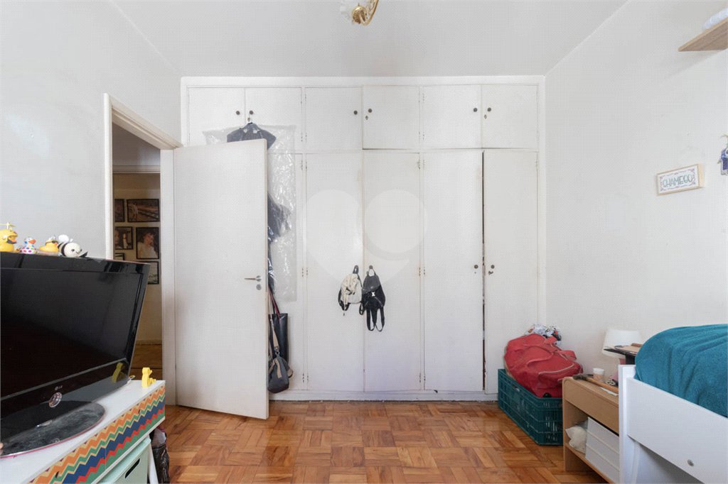 Apartamento à venda com 4 quartos, sendo 1 suíte, em Jardim Paulista, São Paulo, SP