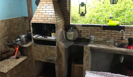 Chácara à venda com 2 quartos em Área Rural de Itapetininga, Itapetininga, SP