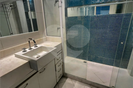 Apartamento à venda com 4 quartos, sendo 2 suítes,  em Flamengo, Rio de Janeiro, RJ