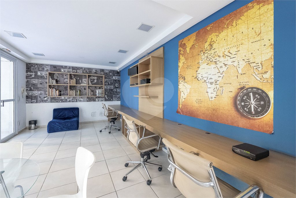 Apartamento à venda com 3 quartos, sendo 1 suíte, em Jardim Parque Morumbi, São Paulo, SP