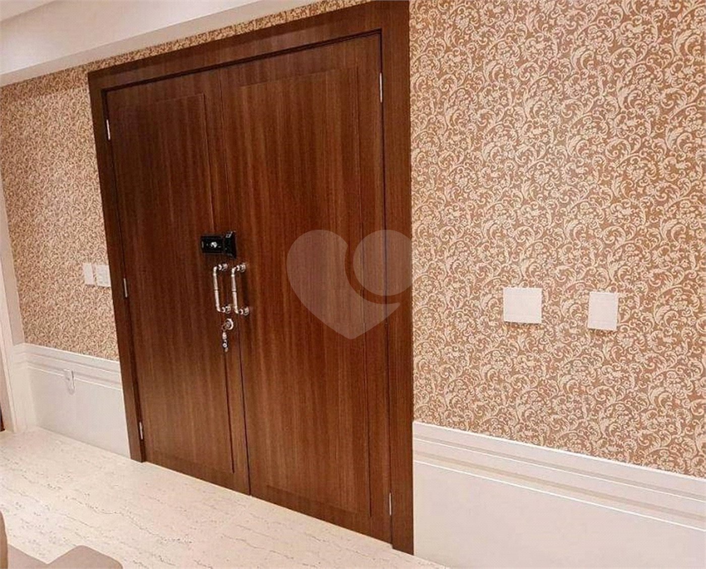 Apartamento à venda ou para alugar com 4 suítes em Santa Teresinha, São Paulo, SP