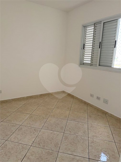 Apartamento para alugar com 2 quartos em Vila Mogilar, Mogi das Cruzes, SP