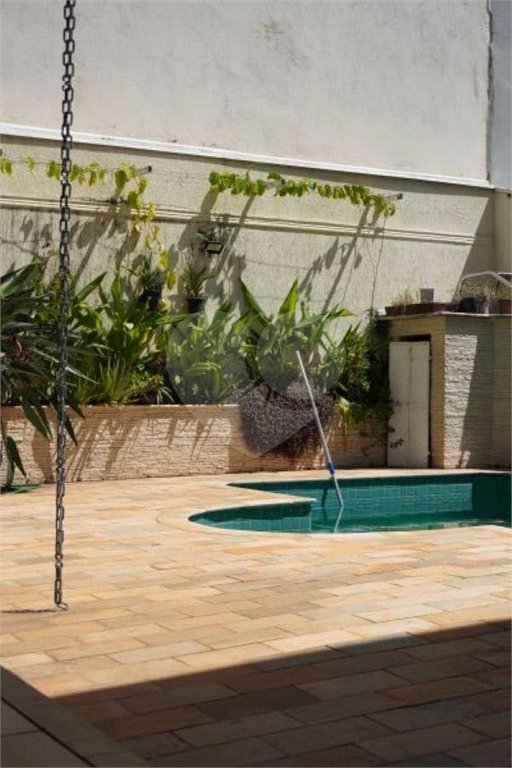 Casa à venda com 3 suítes no condomínio Amstalden, Indaiatuba - SP