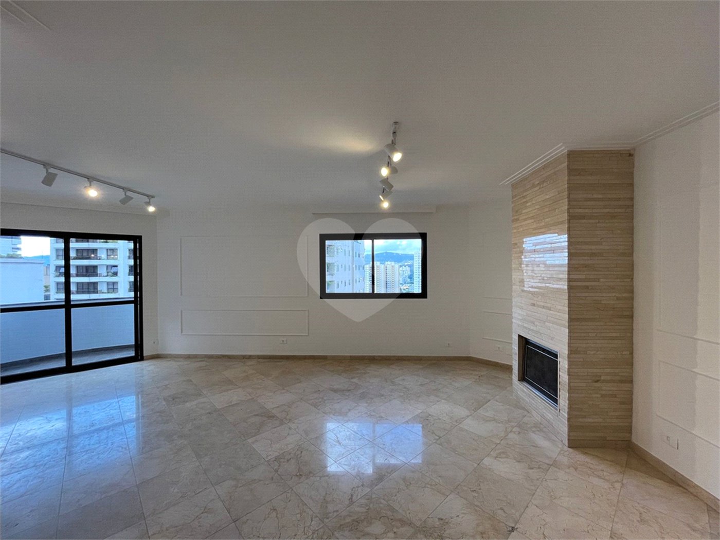 Apartamento à venda com 3 suítes em Santana, São Paulo, SP