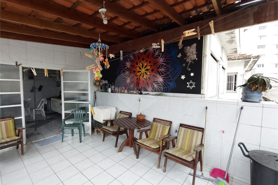 Sobrado à venda com 8 quartos, sendo 3 suítes, em Tucuruvi, São Paulo, SP