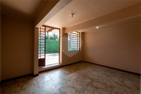 Casa à venda com 4 quartos, sendo 2 suítes, em Perdizes, São Paulo, SP