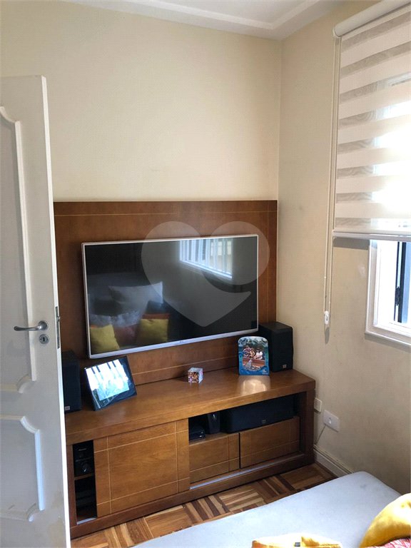 Apartamento à venda com 2 quartos em Vila Alexandria, São Paulo, SP