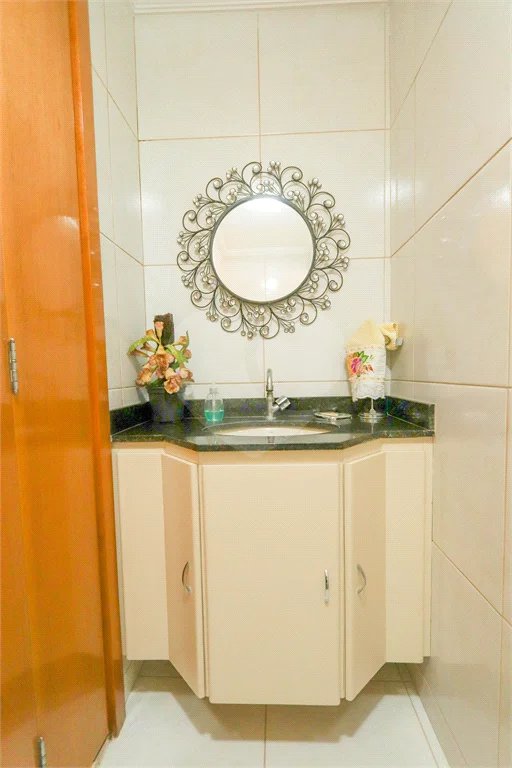 Casa à venda com 4 quartos, sendo 1 suíte, em Jardim Franca, São Paulo, SP