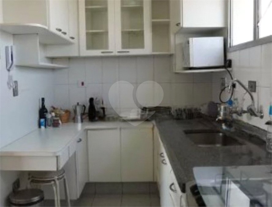 Cobertura à venda com 3 quartos, sendo 1 suíte,  em Pinheiros, São Paulo, SP