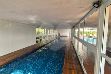 Apartamento à venda com 3 suítes em Campo Belo, São Paulo, SP