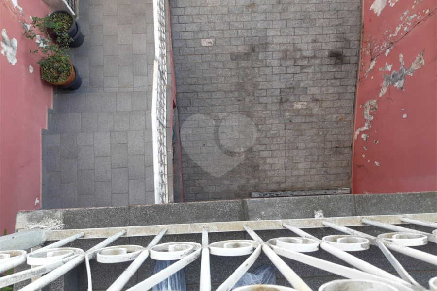 Sobrado à venda com 3 quartos, sendo 1 suíte, em Jardim Cachoeira, São Paulo, SP