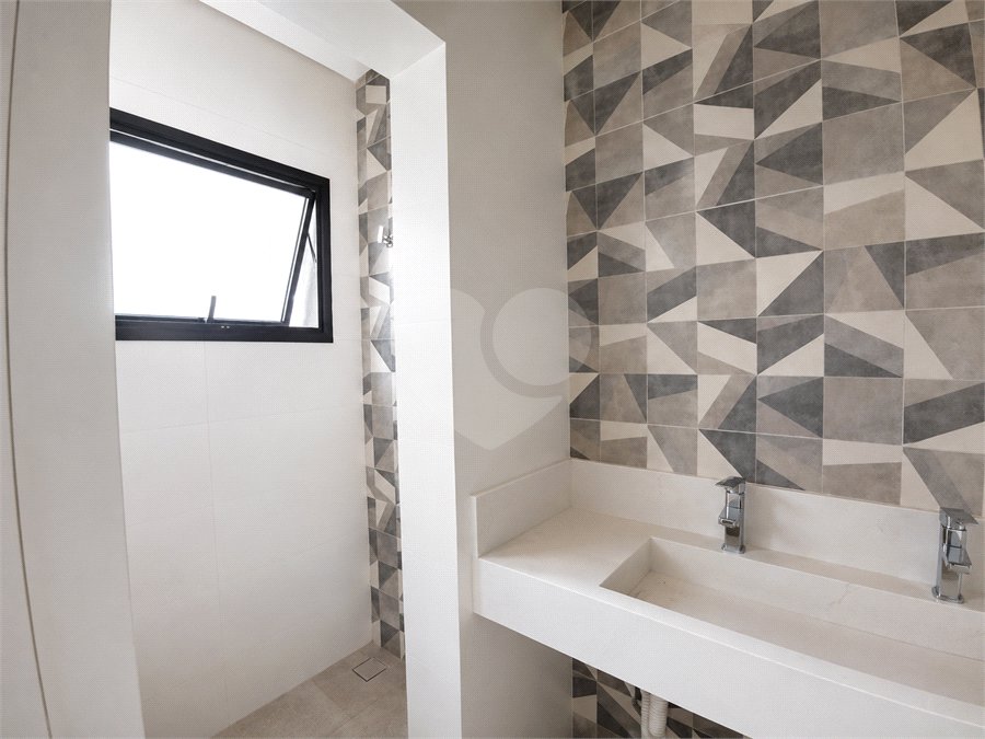 Casa à venda com 3 suítes no condomínio Campos do Conde I e II, Sorocaba - SP