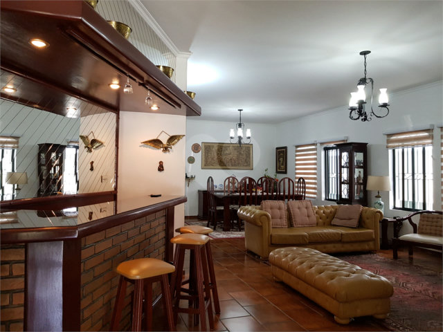 Casa à venda com 3 quartos, sendo 1 suíte,  no condomínio City Campo Grande, São Paulo - SP