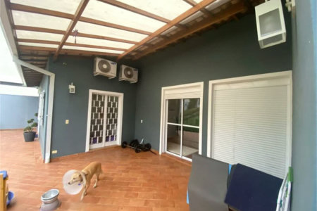 Casa de Vila à venda com 3 quartos, sendo 1 suíte, em Cidade São Francisco, São Paulo, SP