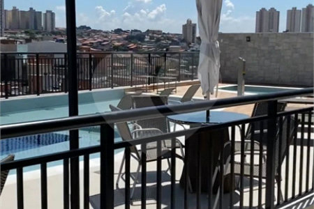 Apartamento à venda com 1 quarto em Jardim D'abril, Osasco, SP