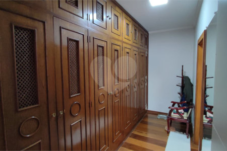 Casa com 3 dormitórios à venda no bairro Jardim Cardinalli, em São Carlos/SP