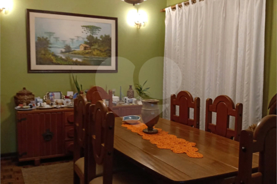 Casa à venda com 3 quartos, sendo 1 suíte, em Perus, São Paulo, SP