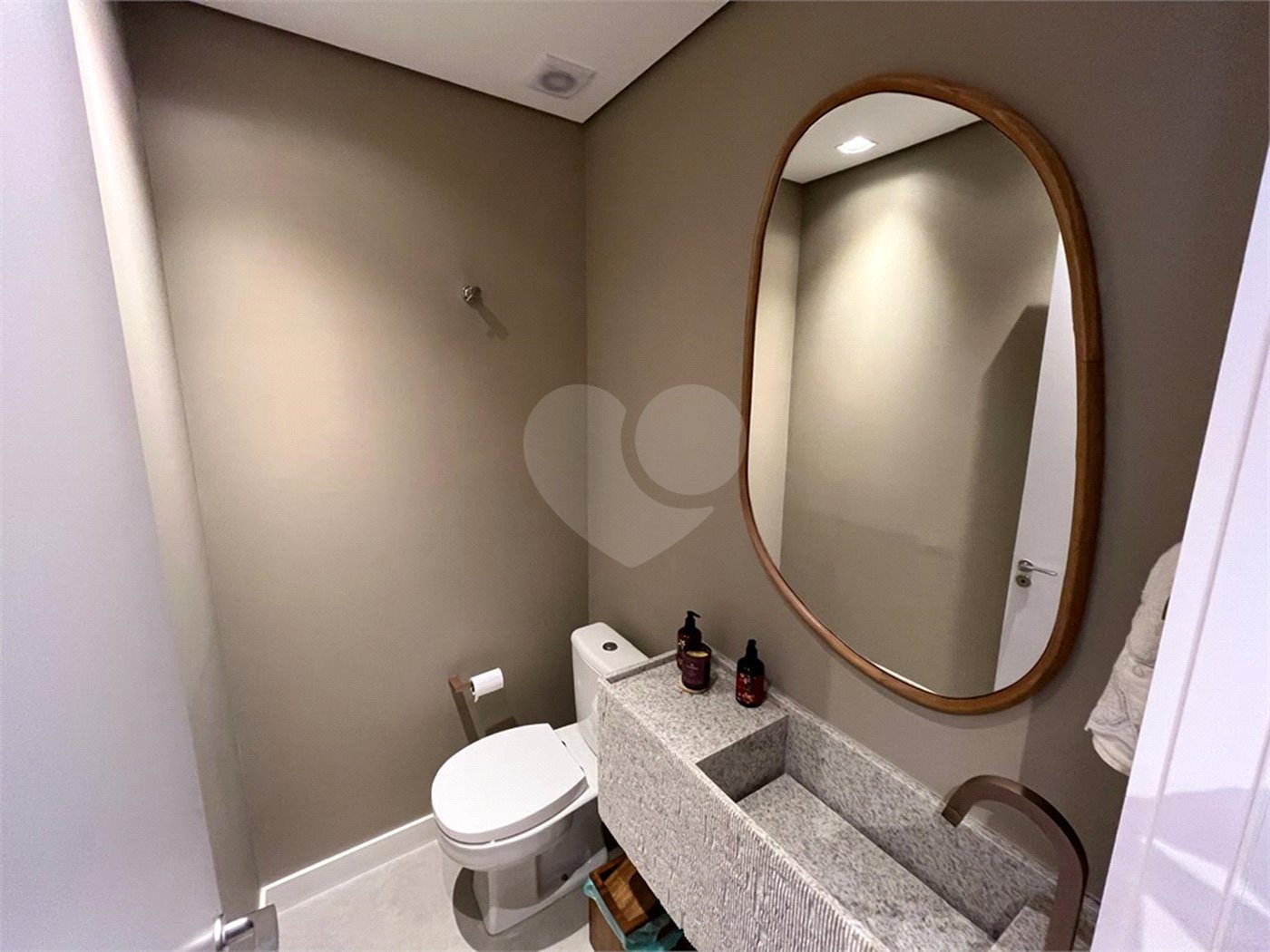 Apartamento à venda com 4 quartos, sendo 2 suítes, em Sumaré, São Paulo, SP