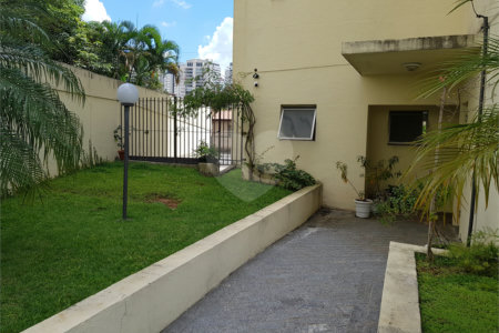 Apartamento à venda com 2 quartos, sendo 1 suíte, em Chácara Santo Antônio, São Paulo, SP