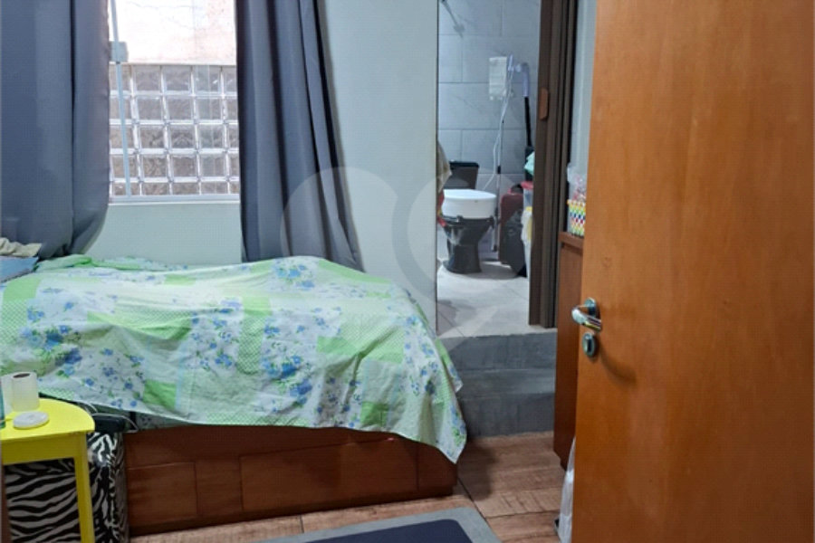 Sobrado à venda com 4 quartos em Água Fria, São Paulo, SP