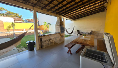 Casa à venda com 2 quartos em Caminho de Búzios, Cabo Frio, RJ