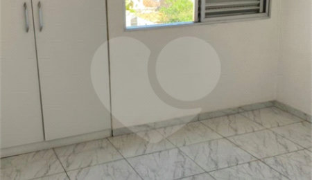 Apartamento à venda com 2 quartos em Santana, São Paulo, SP