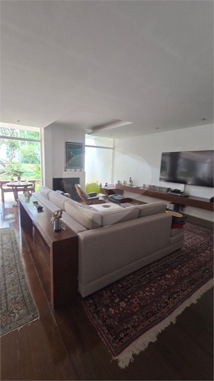 Casa à venda com 4 suítes em Santo Amaro, São Paulo, SP