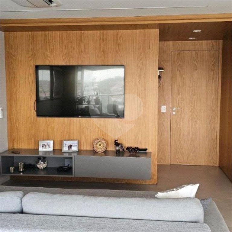 Apartamento à venda com 3 suítes em Mirandópolis, São Paulo, SP