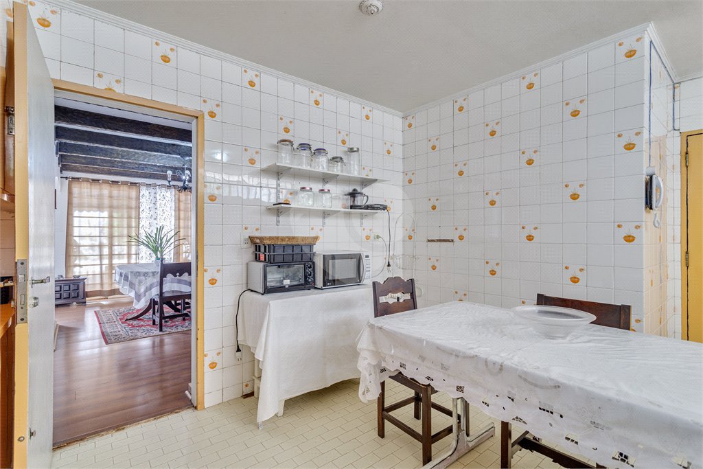 Sobrado à venda com 3 quartos, sendo 1 suíte, em Chácara Flora, São Paulo, SP