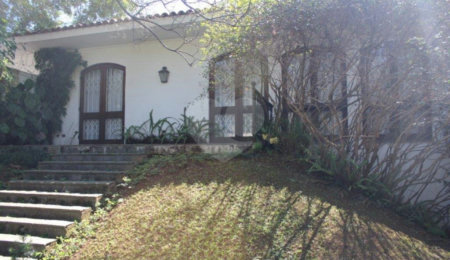 Casa Térrea à venda ou para alugar com 6 suítes em Vila Tramontano, São Paulo, SP