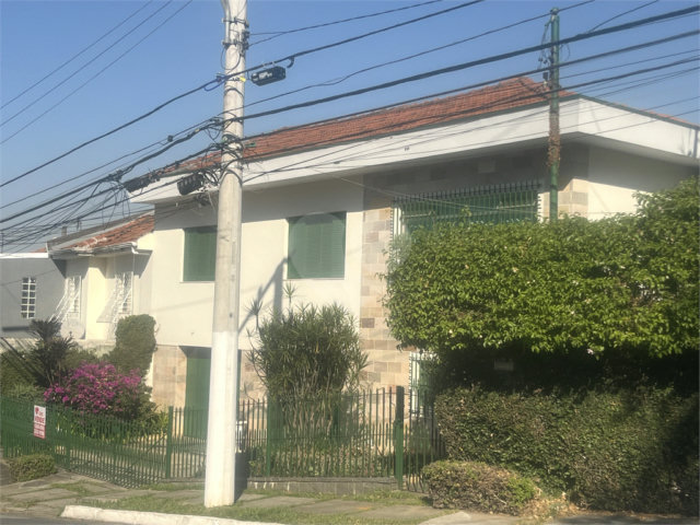 Sobrado à venda ou para alugar com 3 quartos, sendo 1 suíte,  em Tucuruvi, São Paulo, SP