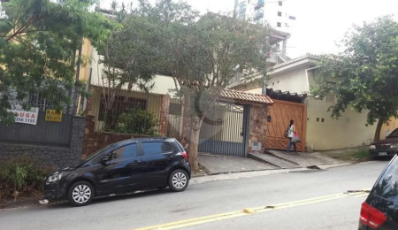 Sobrado à venda com 3 quartos, sendo 1 suíte,  em Santa Terezinha, São Paulo, SP